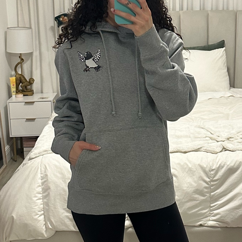 NWT Limited Release Grey Staple Pigeon Streetwear Hoodie, Size S - Picture 2 of 10